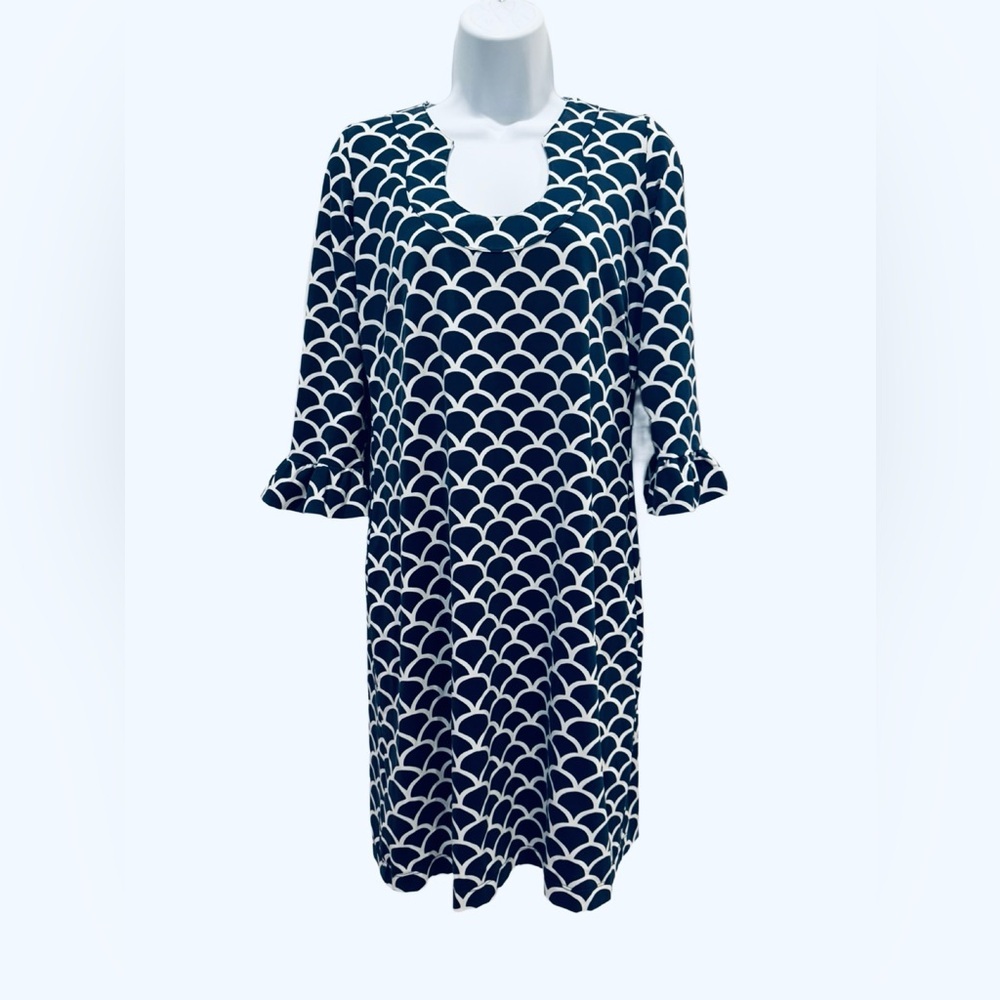 Katherine Way Midi Golf Dress Navy and White Pattern. Size small